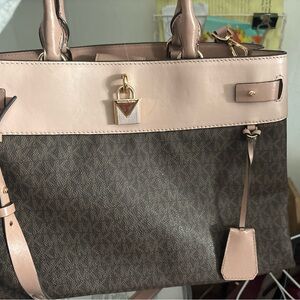 Michael Kors Blush and Chocolate large Gramercy logo leather satchel. New